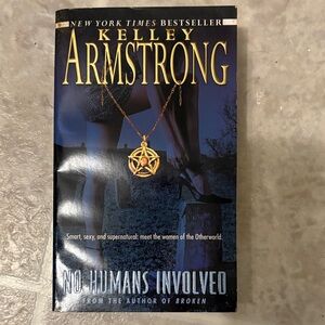 Kelley Armstrong "No Humans Involved" Paperback Book - Blue Cover